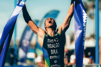 miguel-hidalgo-conquista-vitoria-historica-na-elite-do-triatlo-mundial