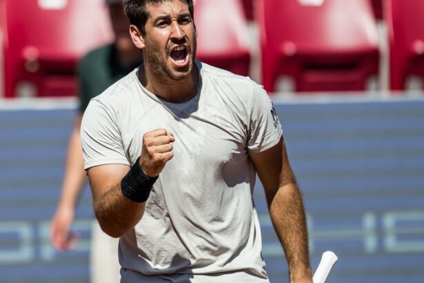 orlando-luz-vence-duelo-brasileiro-e-vai-as-quartas-em-roland-garros