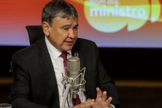 tarifaco-pode-desequilibrar-mercado-interno-no-brasil,-alerta-ministro