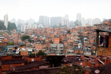 mp-denuncia-quatro-policiais-por-morte-de-jovem-em-paraisopolis