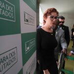 hugo-motta-diz-que-providencias-sobre-zambelli-ja-estao-sendo-tomadas