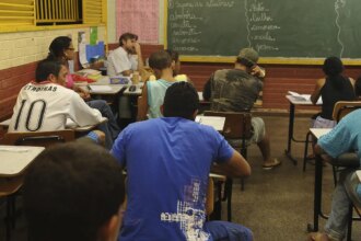 nascidos-em-setembro-e-outubro-recebem-quinta-parcela-do-pe-de-meia