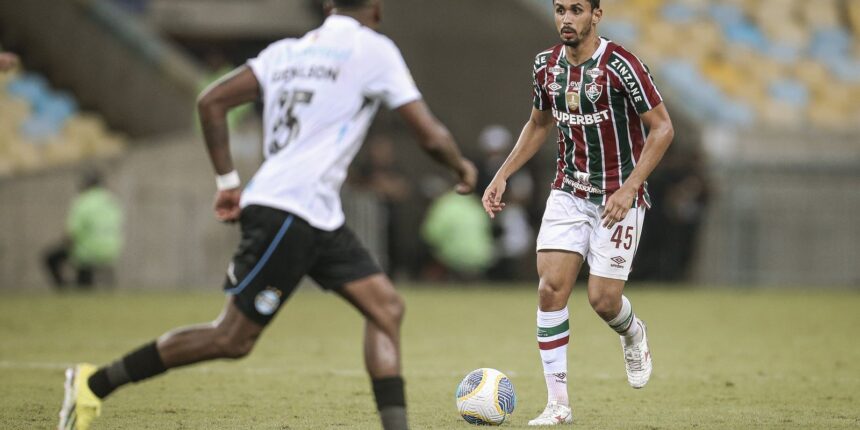 duelo-de-tricolores:-flu-recebe-gremio-pela-18a-rodada-do-brasileirao