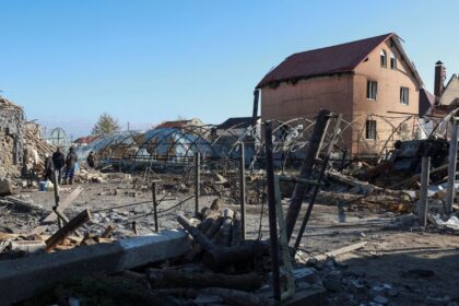 russia-intensifica-ofensiva-e-conquista-nova-cidade-ucraniana