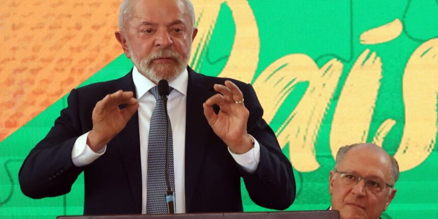 lula-diz-que-vai-convidar-trump-para-a-cop30,-em-belem
