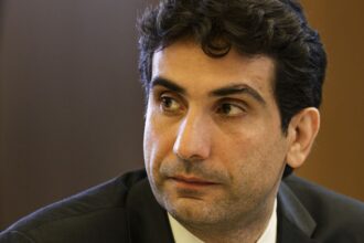 pix-deve-permanecer-sob-gestao-publica,-diz-galipolo