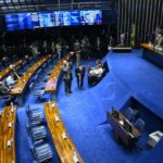 senado-aprova-isencao-de-ir-para-quem-ganha-ate-dois-salarios-minimos