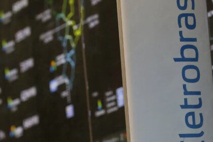 eletrobras-registra-lucro-liquido-de-r$-1,469-bilhao-no-2o-trimestre