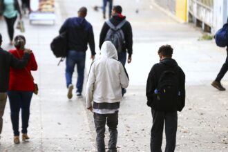 sul-e-sudeste-comecam-semana-com-frio;-alerta-de-seca-no-centro-oeste