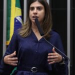 deputada-acusada-de-agredir-nikolas-nao-entra-em-lista-de-denunciados