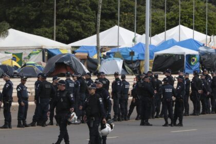 pgr-denuncia-casal-que-arrecadou-r$-1-milhao-para-acampamento-golpista