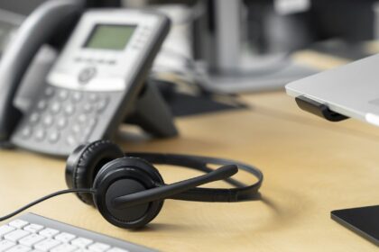 anatel-revoga-obrigatoriedade-do-uso-do-prefixo-0303-em-ligacoes