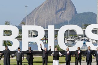 lula-diz-que-nao-recuou-da-ideia-de-moeda-propria-do-brics
