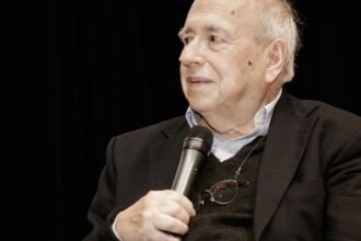 luis-fernando-verissimo-e-internado-em-uti-de-hospital-em-porto-alegre