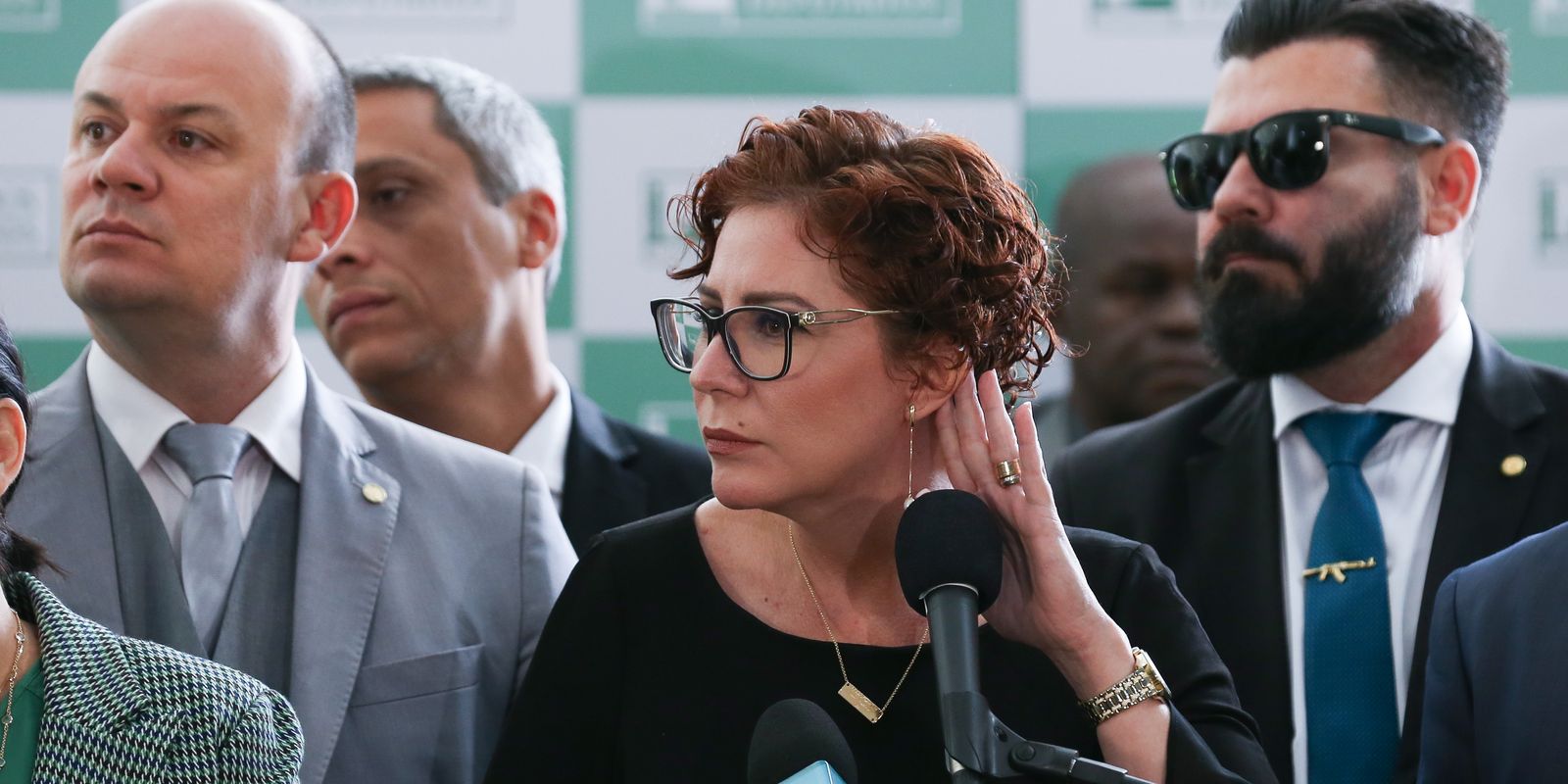 por-9-votos-a-2,-zambelli-e-condenada-pela-segunda-vez-no-stf