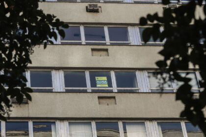 parcela-de-familias-que-pagam-aluguel-sobe-25%-em-8-anos,-mostra-ibge