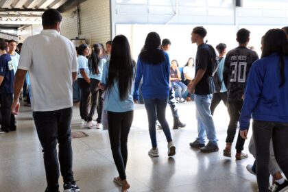 pe-de-meia:-nascidos-em-marco-e-abril-recebem-6a-parcela