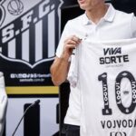 vojvoda-e-apresentado-oficialmente-como-novo-tecnico-do-santos