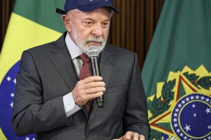 lula-defende-regulacao-de-big-techsdurante-reuniao-ministerial