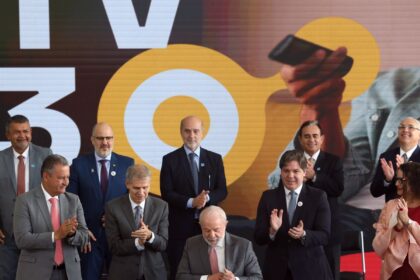 ebc-participa-da-construcao-da-tv-3.0-e-celebra-assinatura-de-decreto