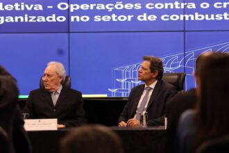 pcc-movimentou-bilhoes-com-combustiveis-e-mercado-financeiro