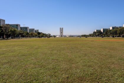 com-precatorios,-deficit-primario-salta-para-r$-59,12-bilhoes-em-julho