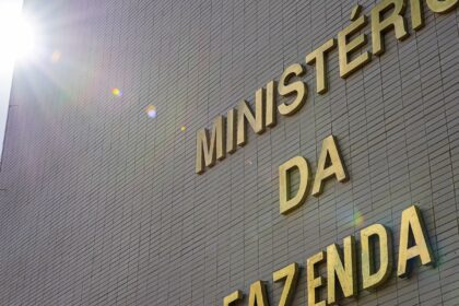 despesas-federais-poderao-crescer-ate-r$-168-bilhoes-em-2026