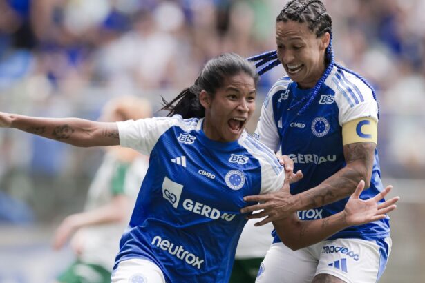 cruzeiro-perde-do-palmeiras,-mas-vai-a-final-do-brasileirao-feminino