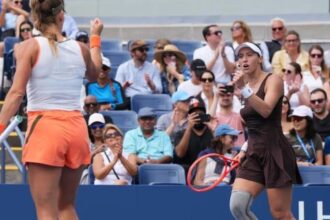 dupla-de-luisa-stefani-vence-3a-seguida-e-vai-as-quartas-do-us-open