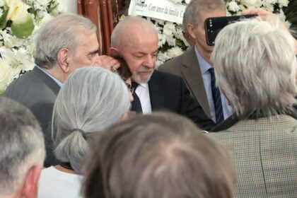 mino-carta-foi-o-maior-jornalista-brasileiro,-diz-lula