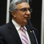 laurez-moreira-assume-governo-do-tocantins-e-exonera-secretarios