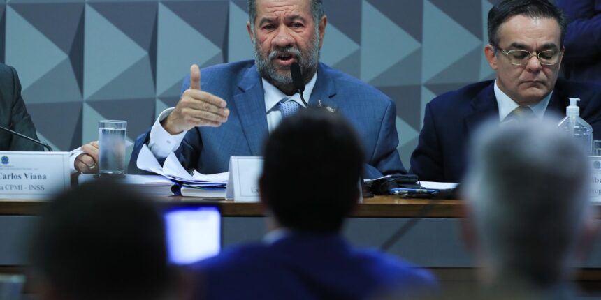 lupi-diz-que-governo-acompanhava,-mas-sem-dimensao-de-fraudes-no-inss