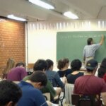 diploma-de-ensino-superior-pode-mais-que-dobrar-salario-no-brasil