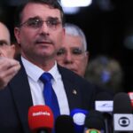 senador-flavio-ataca-moraes-apos-voto-para-condenar-bolsonaro