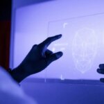 inteligencia-artificial-ameaca-aprendizado-da-escrita,-alerta-autor