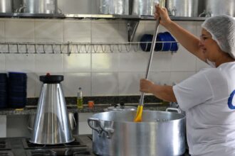 ceara-sanciona-lei-que-zera-ultraprocessados-na-merenda-ate-2027