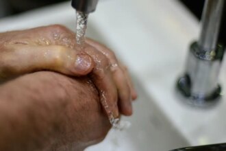 sp-amplia-periodo-de-reducao-do-fornecimento-de-agua-para-10-horas