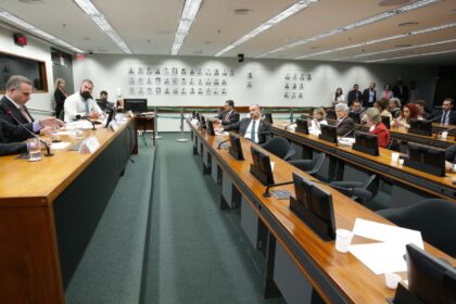 conselho-de-etica-da-camara-instaura-processo-contra-eduardo-bolsonaro