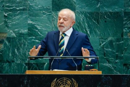 democracia-e-o-que-esta-em-jogo-para-a-humanidade,-alerta-lula-nos-eua