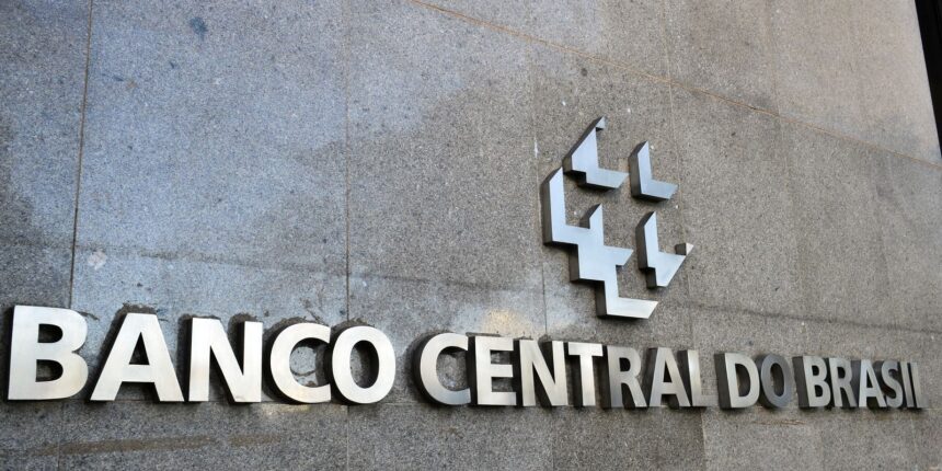 pais-tem-deficit-de-us$-4,7-bi-nas-contas-externas-em-agosto;-entenda