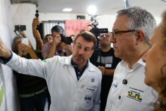 restricoes-de-trump-nao-impedirao-acordos-na-saude,-diz-padilha