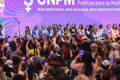 mulheres-cobram-direitos-e-voz-na-5a-conferencia-nacional