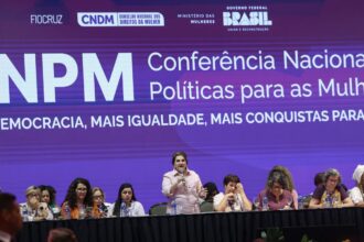 conferencia-das-mulheres-faz-alerta-sobre-cancer-de-mama