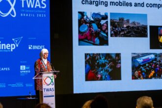 professora-de-gaza-destaca-esforco-para-manter-ensino-em-meio-a-guerra