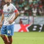 everton-ribeiro-passa-por-cirurgia-de-tireoide-devido-a-um-cancer