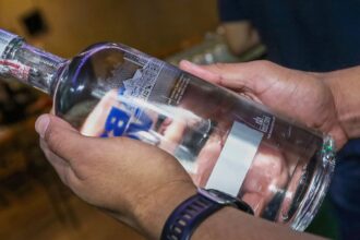 sobe-para-cinco-o-numero-de-mortes-causadas-por-metanol-em-sp