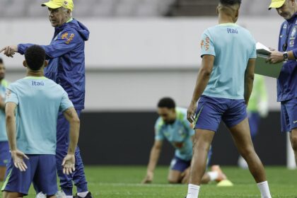 ancelotti-aposta-no-esquema-4-4-2-diante-da-coreia-do-sul