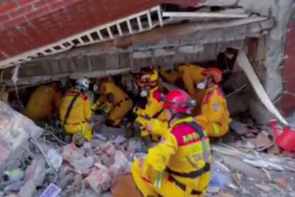 forte-terremoto-de-magnitude-7,4-atinge-filipinas