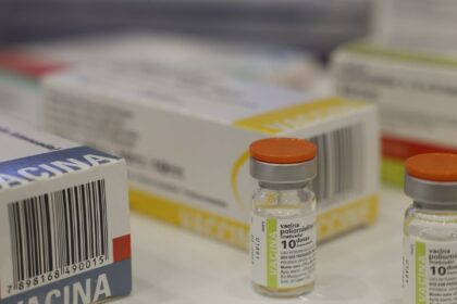 fiocruz-e-ufmg-firmam-parceria-para-expandir-centro-de-vacinas