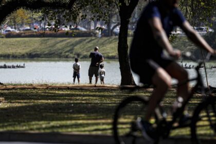 pesquisas-revelam-preocupacao-com-criancas-em-extremos-climaticos